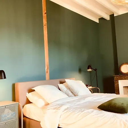 Le 4 De Jean Moulin וילה *