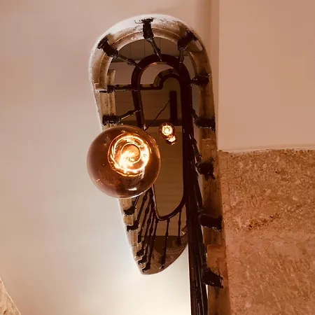 Le 4 De Jean Moulin *