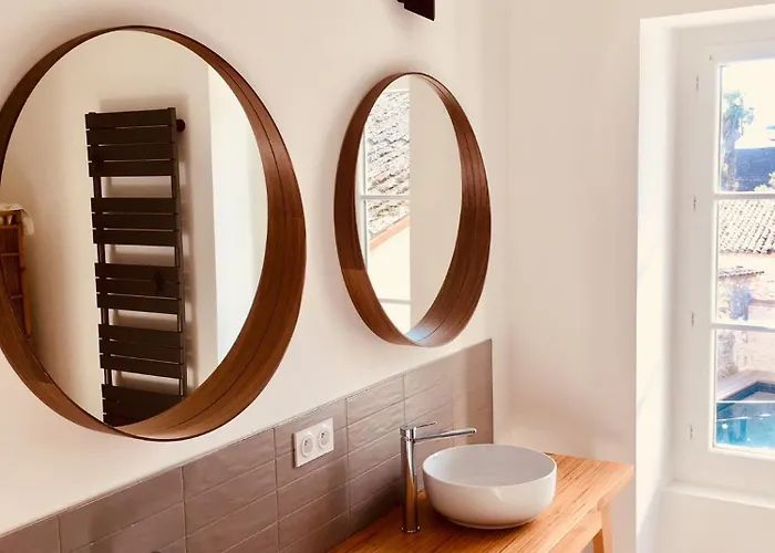 Le 4 De Jean Moulin * Saint-Seurin-de-Cadourne